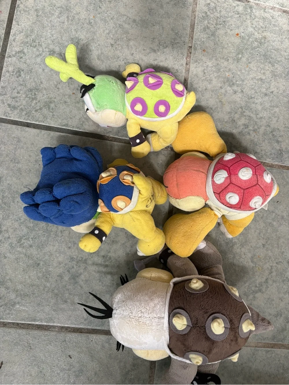 7xSuper Mario Bros Koopalings plushies preloved